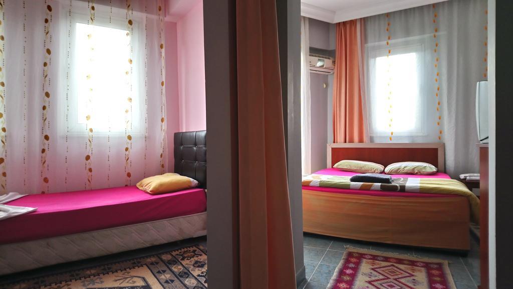 White Cat Sevgi Otel Antalya Dış mekan fotoğraf